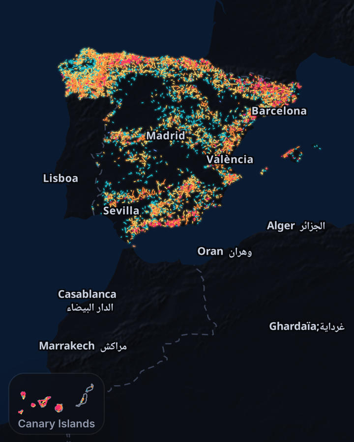 Map of Spain with its twisty roads coloured by how twisty they are, the Balearic Islands included, and the Canary Islands in an inset.